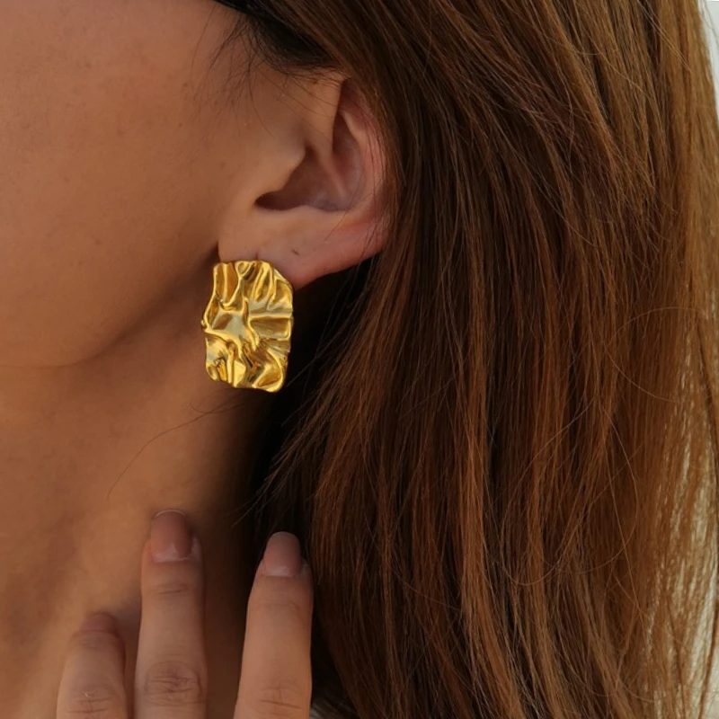AstridGlow Earring